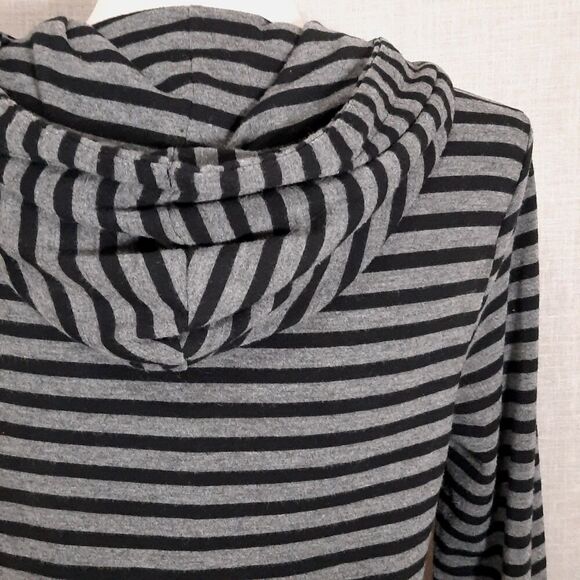 Old Navy Henley Hoodie Size Small Charcoal Stripe Y2K Style Kangaroo Pocket Goth - Picture 7 of 15